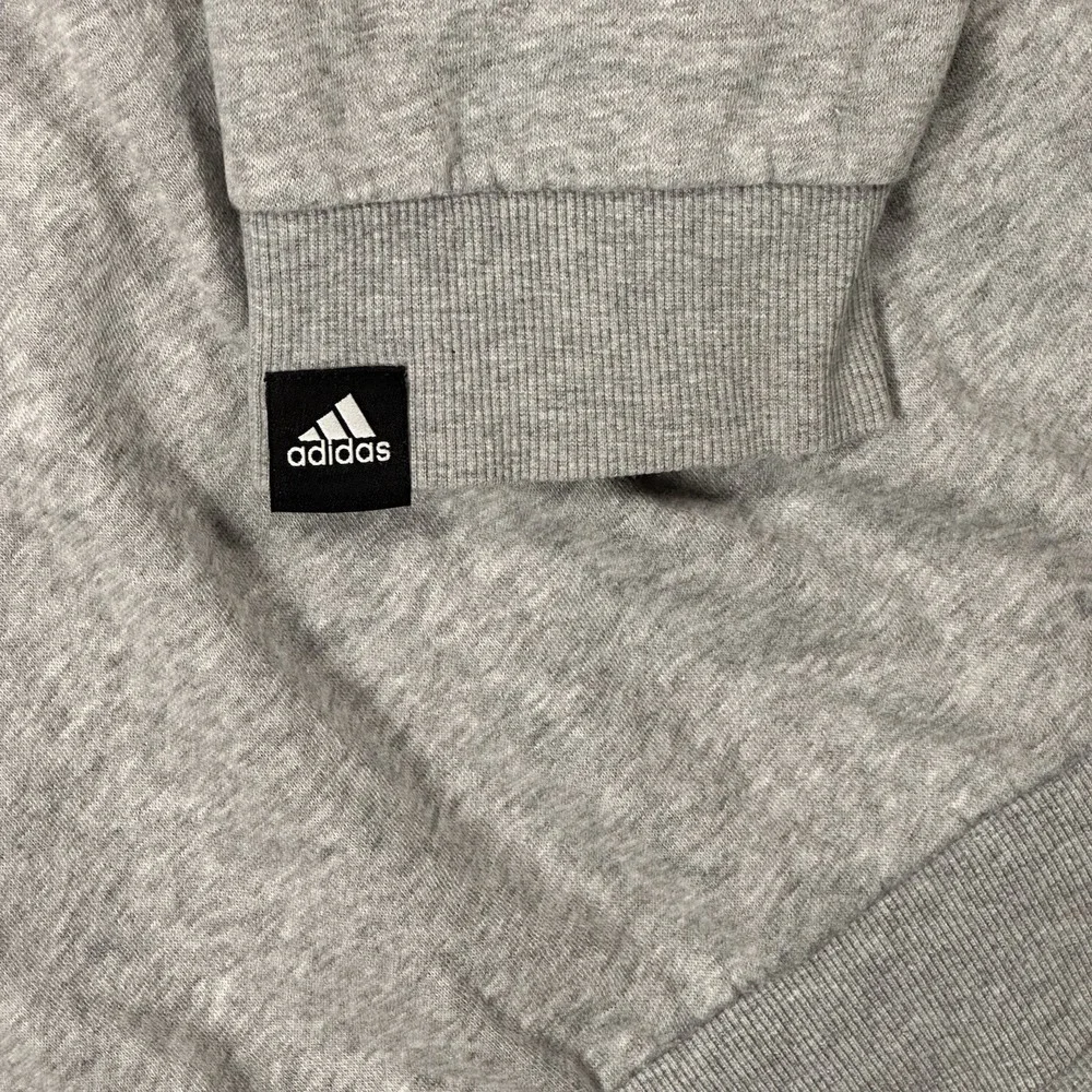 Adidas Three Stripes Sweatshirt Men's XL Gray Crewneck Sleeve Graphic Logo